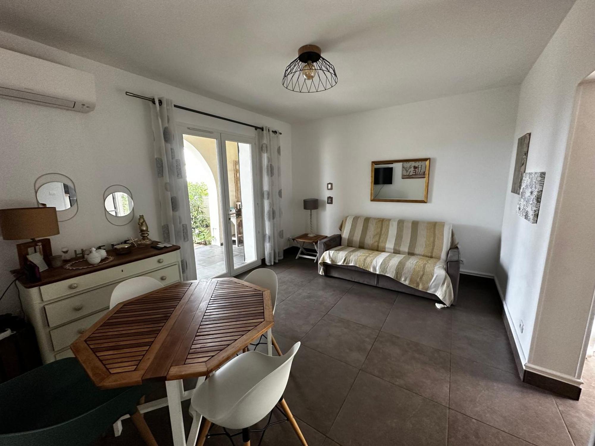 Appartement L'alzelle Biguglia (Corsica)